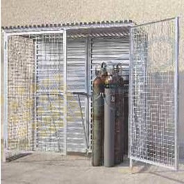 Caseta enrejada para botellas de gas