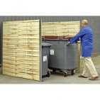 Protección para contenedores simple de madera trenzada